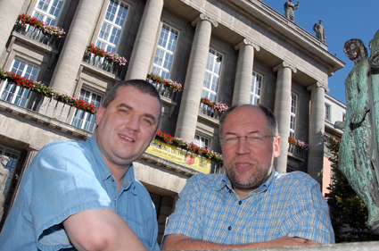 Dr. Werner Kleine und Werner Jacken von der katholischen und der evangelischen Kirche in Wuppertal